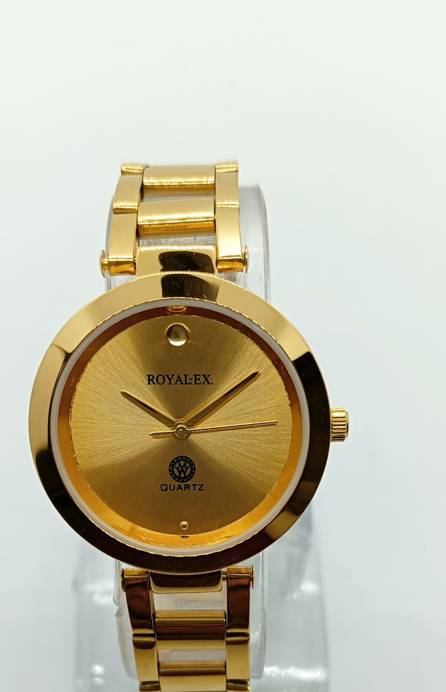 Ladies watch clearance golden chain