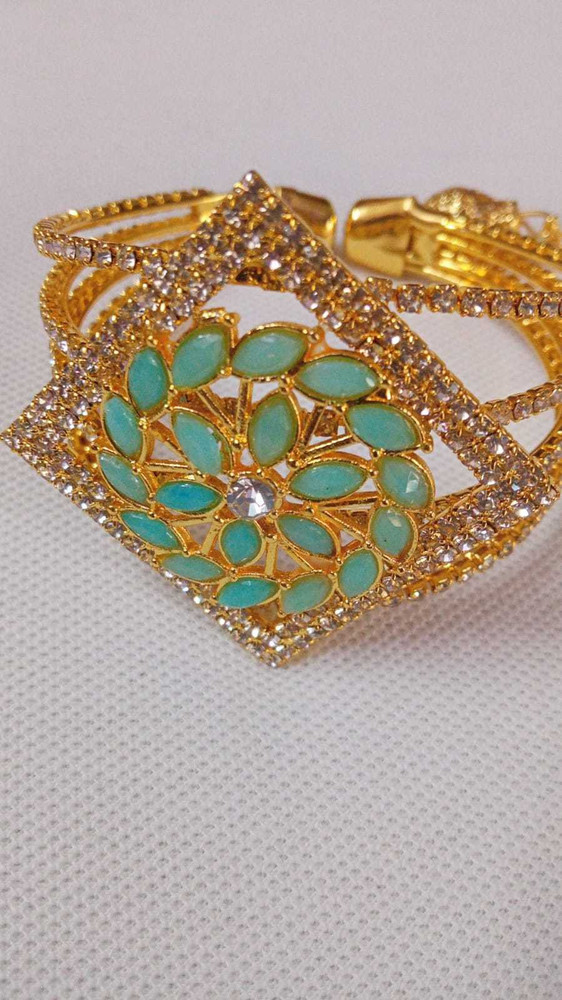 Rajsi jewellery clearance