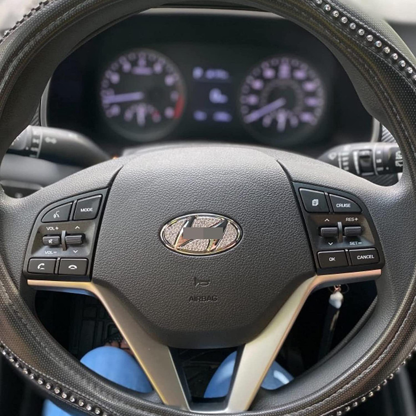 Hyundai logo steering wheel cover new arrivals
