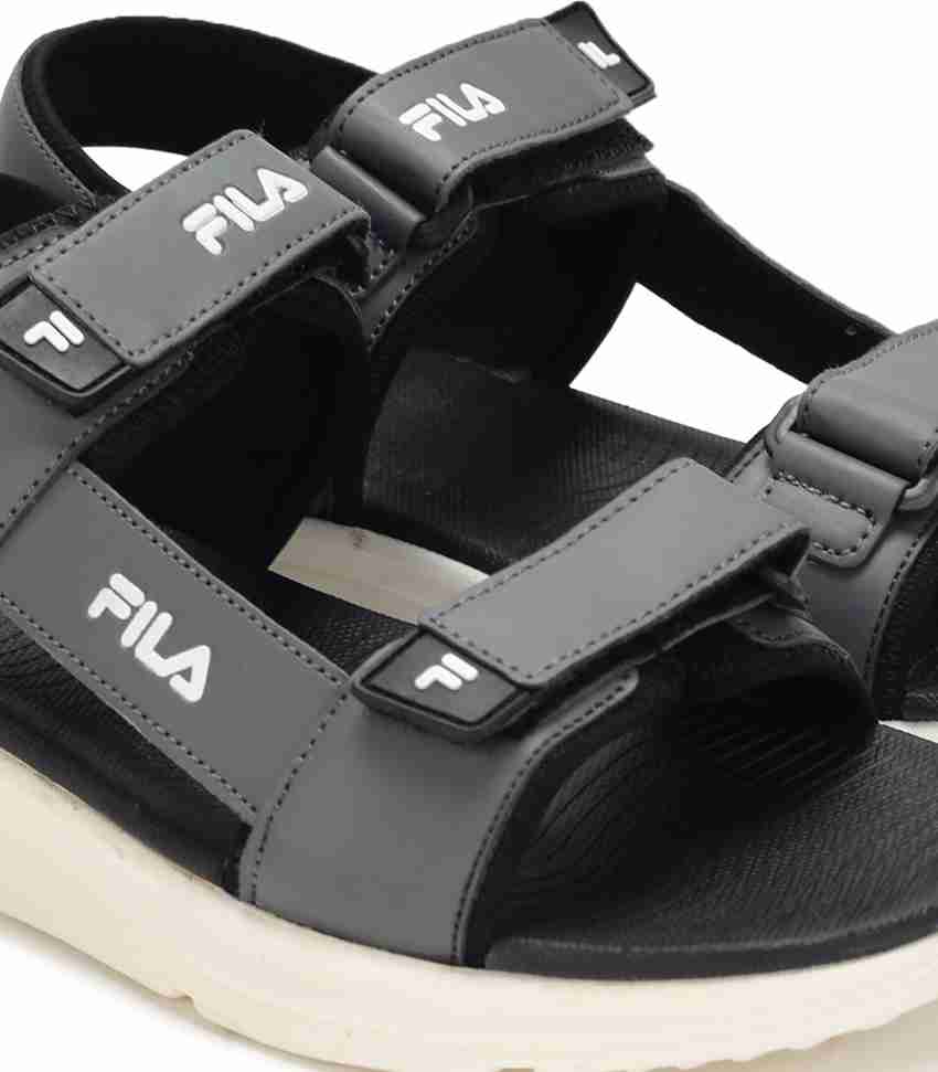 fila buckle sandals