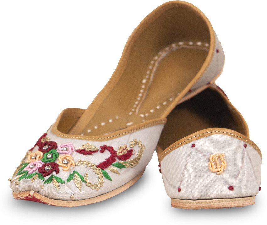 Punjabi juti hot sale ladies
