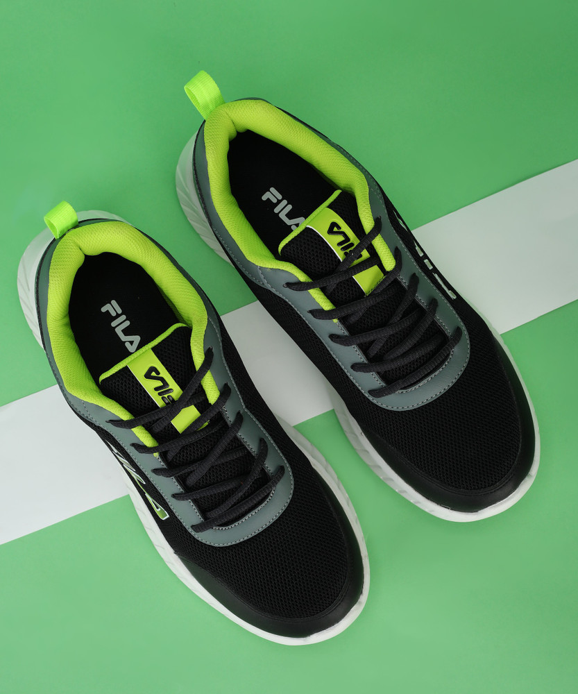 Fila running shoes flipkart sales