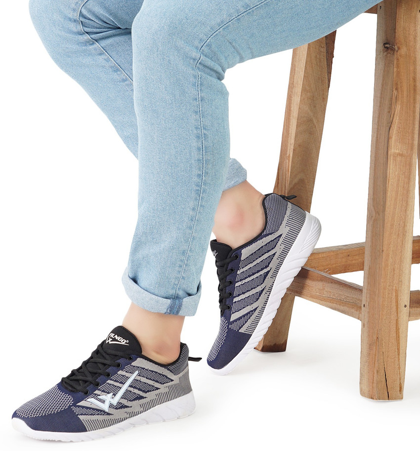 Pair of 2024 sneakers weight
