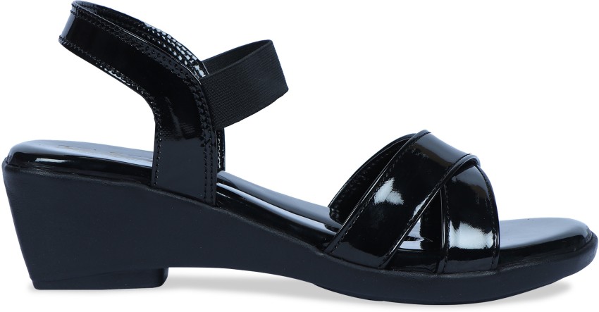 Womens closed toe online wedge sandals