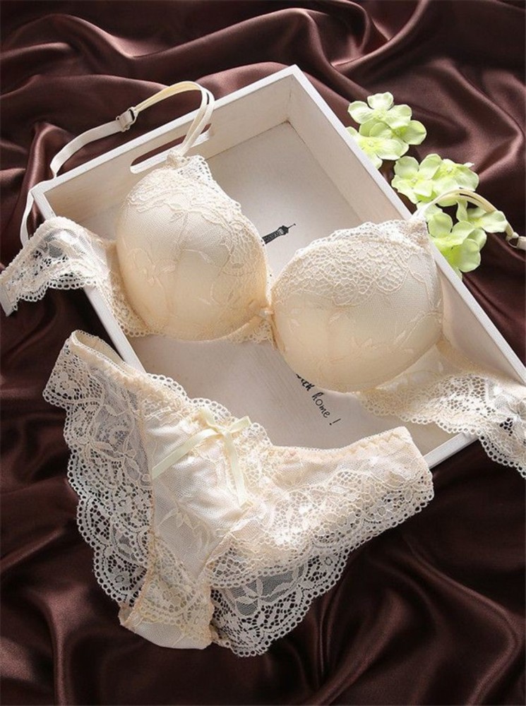 Buy Galopsa Lingerie Set Online at Best Prices in India