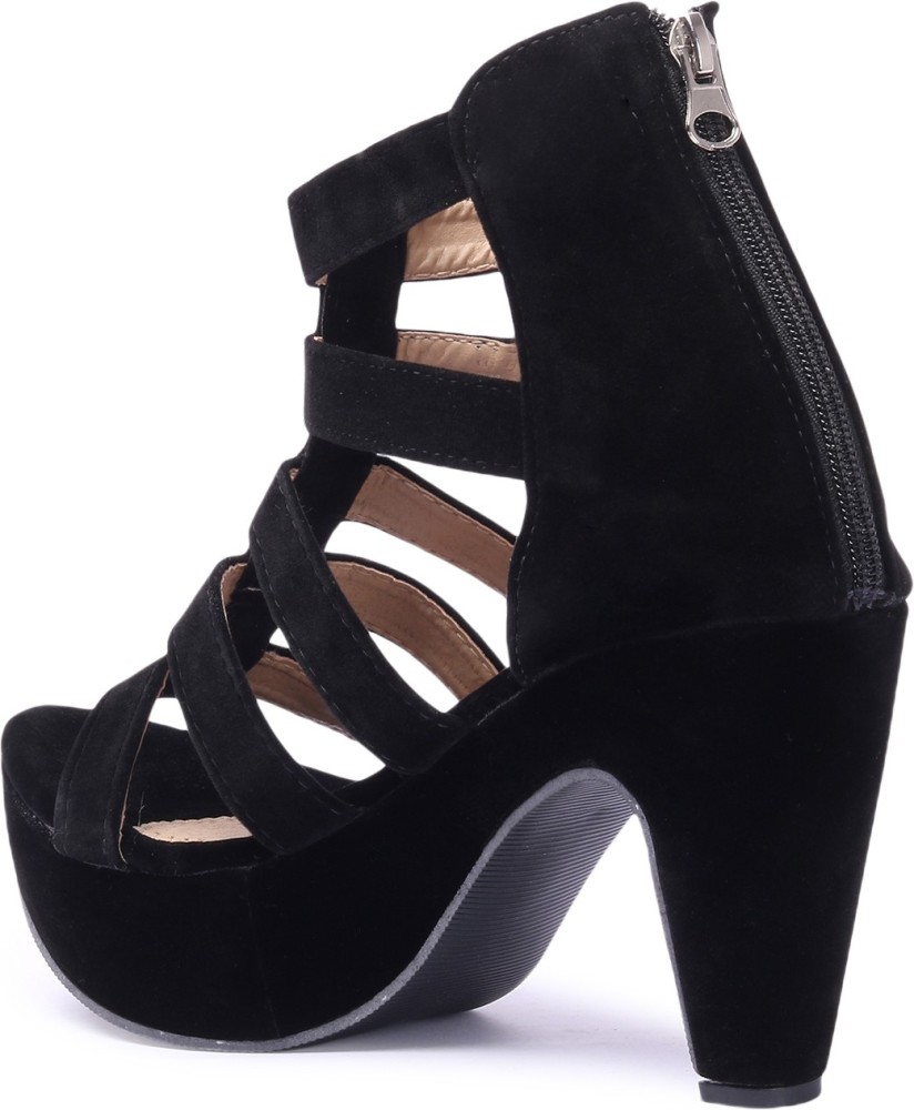 Black sandal online heels