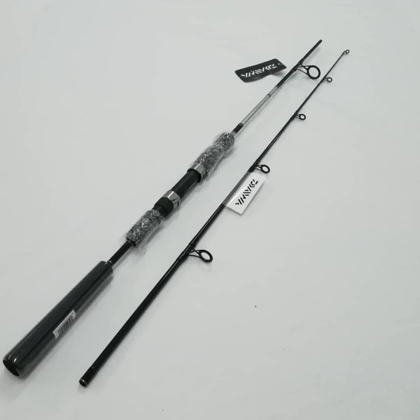 Daiwa Phantom Catfish 7ft PHC-702 Black, Silver Fishing Rod Price