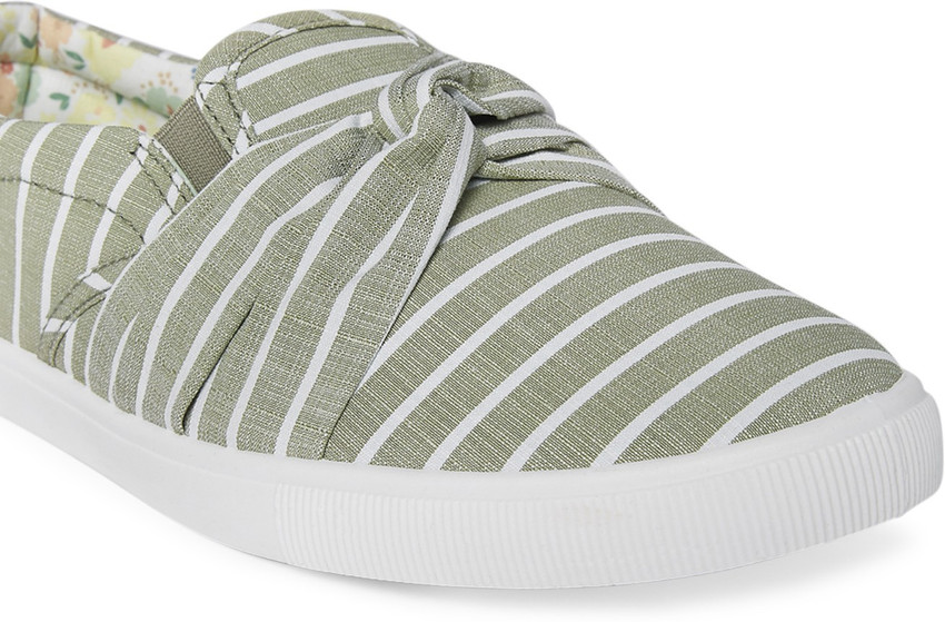 Pantaloons shoes 2024 for womens