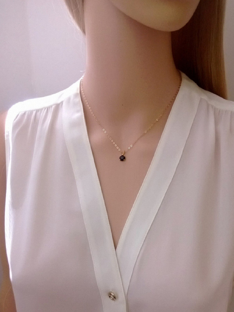 Jewel WORLD Stylish black diamond Pendant locket necklace chain for girls women Gold plated Beads Alloy Pendant Price in India Buy Jewel WORLD Stylish black diamond Pendant locket necklace chain for