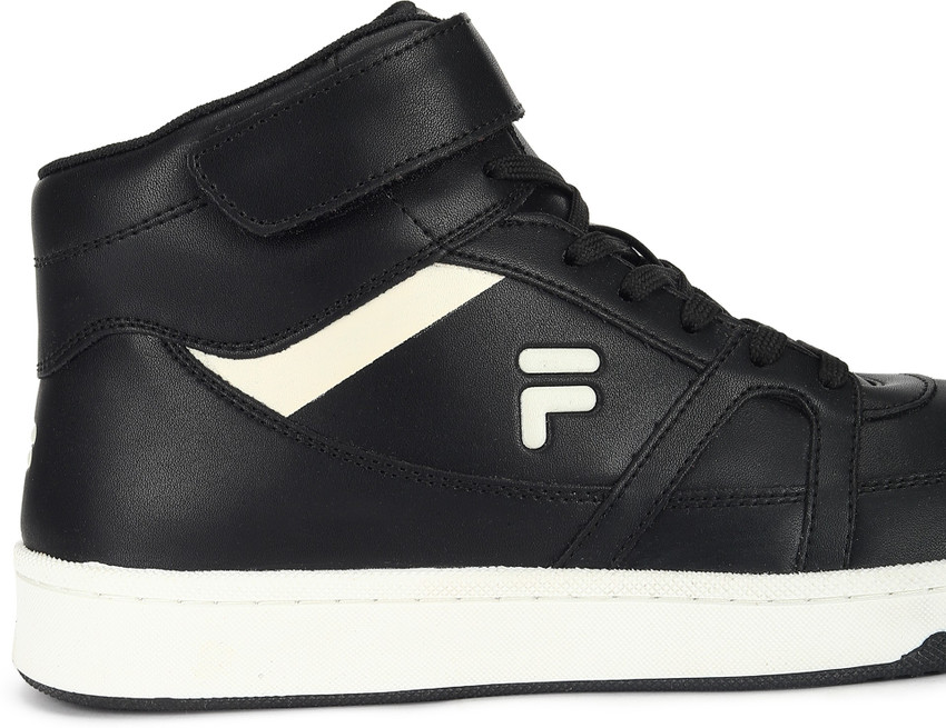 Fila sales displace shoes