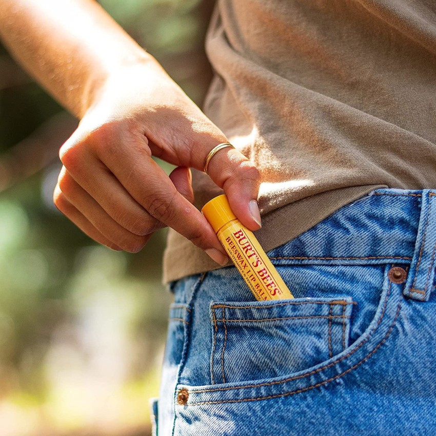 Burt's Bees 100% Natural Origin Moisturizing Lip Balm, Original Beeswax  with Vitamin E & Peppermint Oil, 4 Tubes in Blister Box