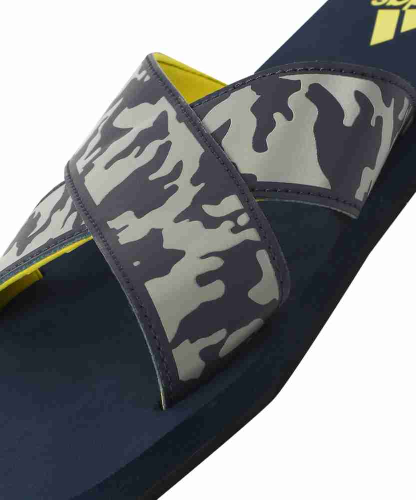 Adidas discount camouflage slides