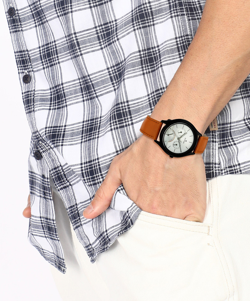 Titan NN1803NL01 Neo Gents IV Analog Watch For Men Buy Titan