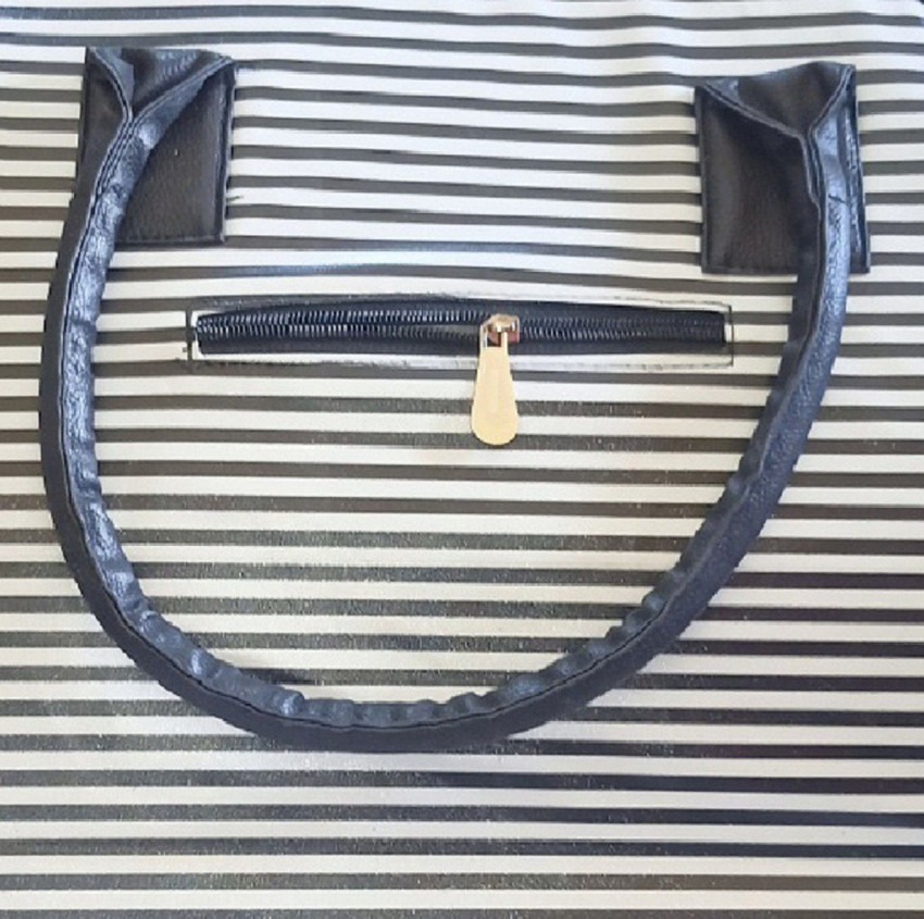 Handle wala bag shop