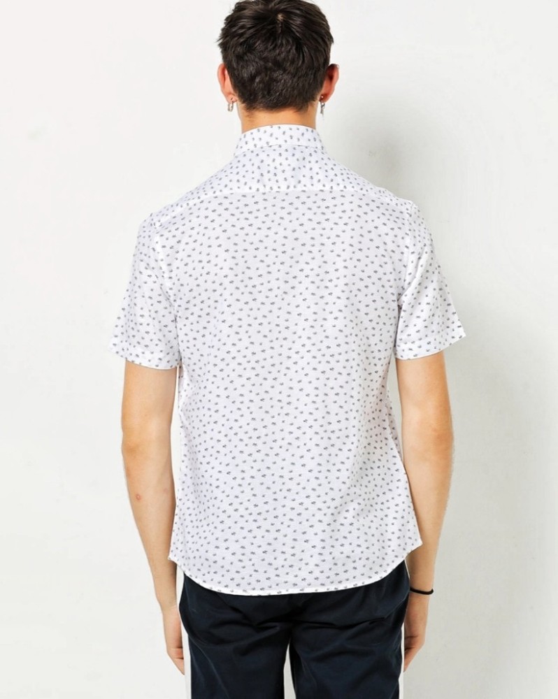 Buy White Tshirts for Men by NETPLAY Online