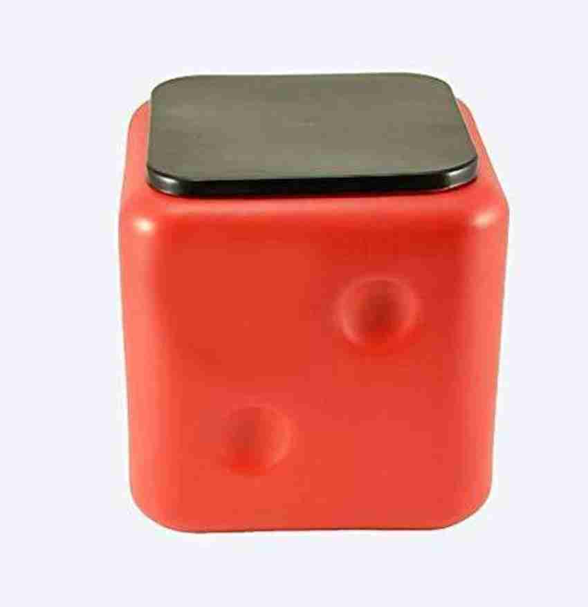 Plastic dice stool new arrivals