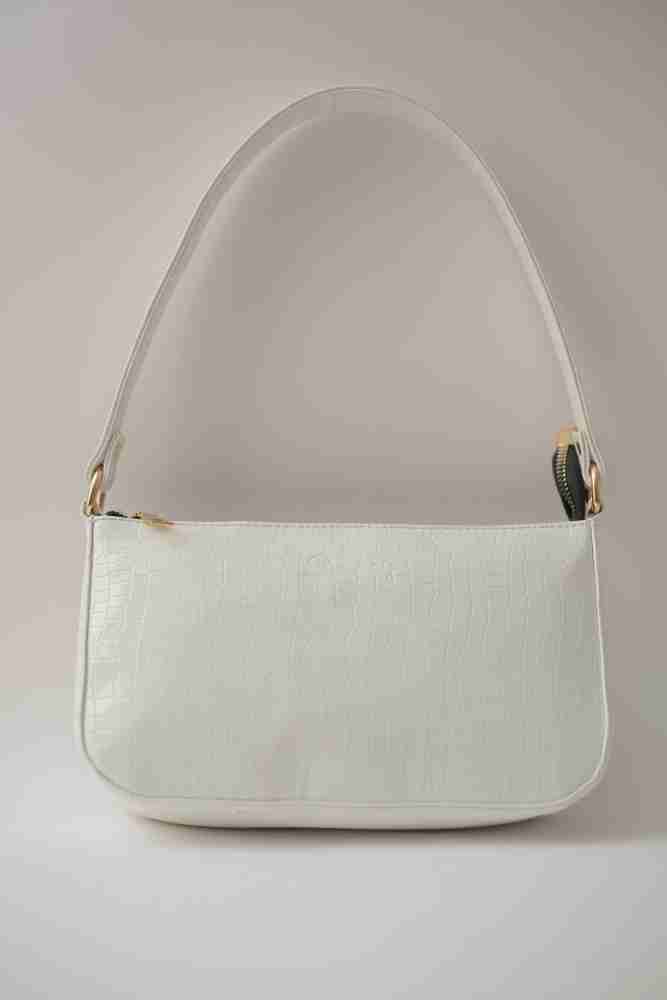 Baguette best sale bag flipkart