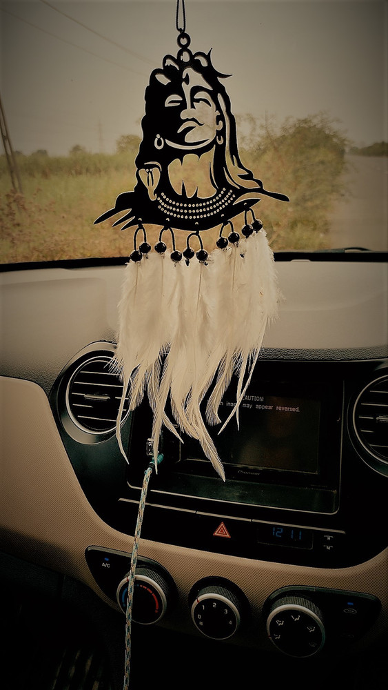 Update more than 92 car dashboard decoration items latest seven.edu.vn