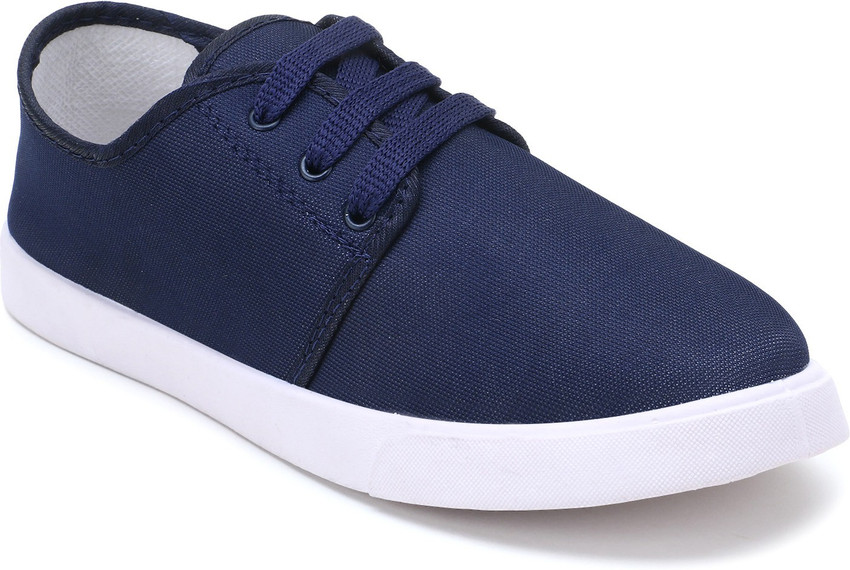 Lacoste shoes hotsell flipkart