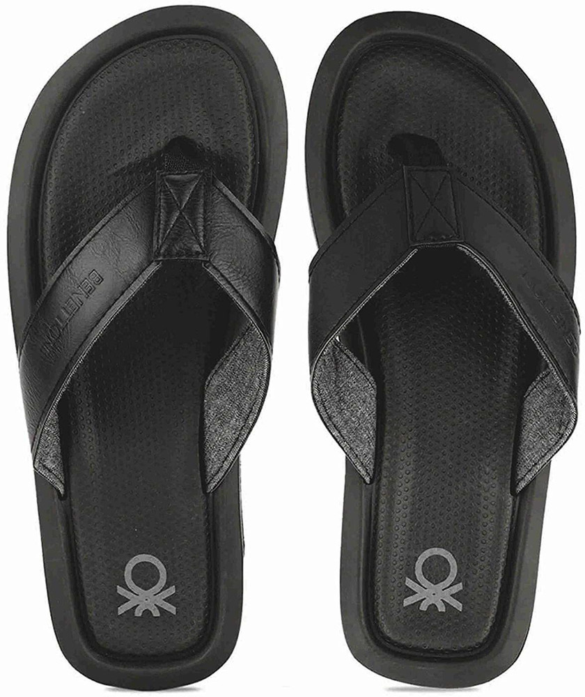 Benetton slippers black