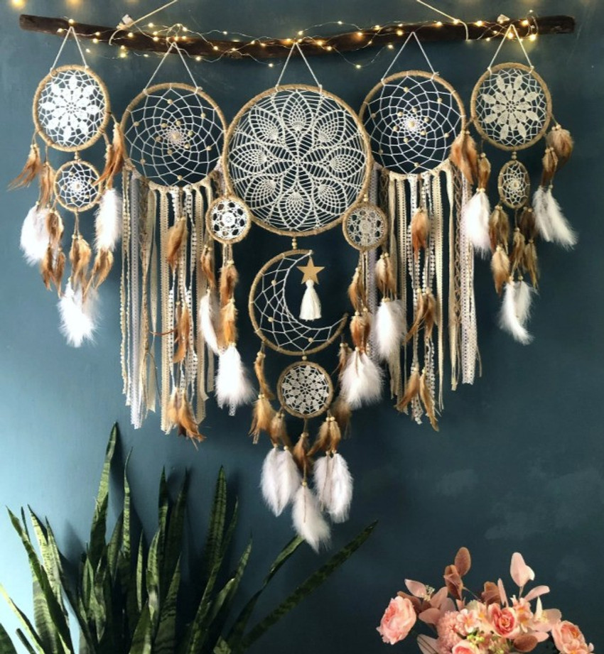 Dream Catcher: इस दिवाली अपने घर को सजाएं हैंड मेड ड्रीम कैचर के साथ
