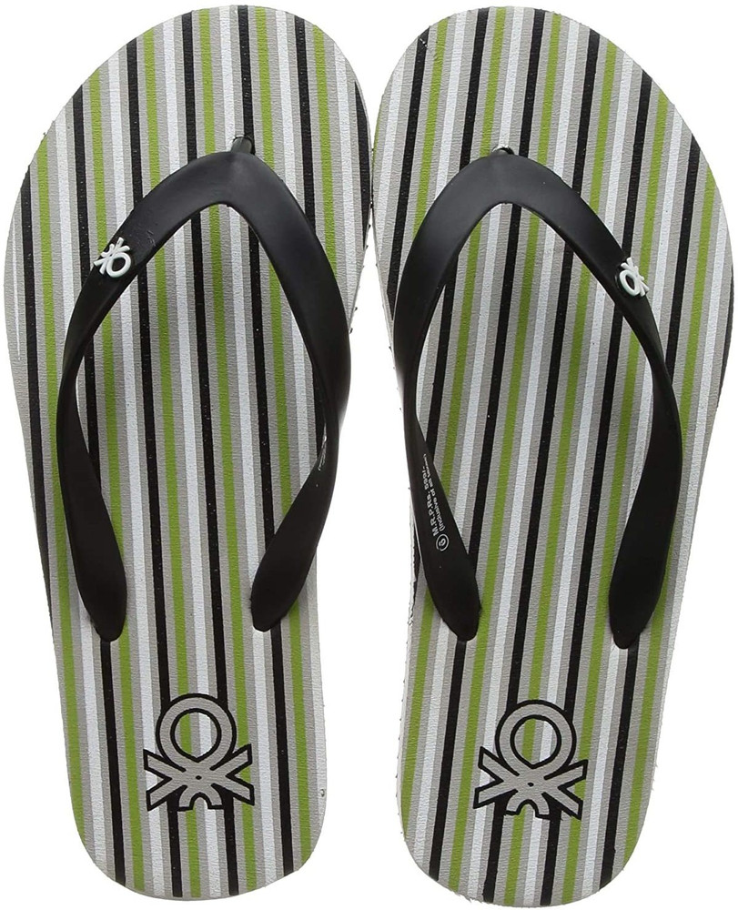 Boys man utd slippers hot sale