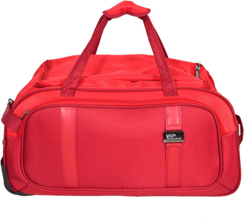 Vip duffle sales bags flipkart