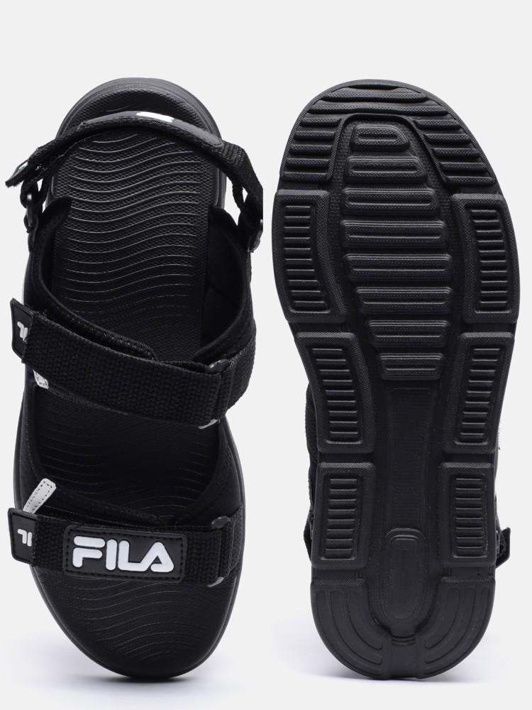 Fila sandals shop black and gold