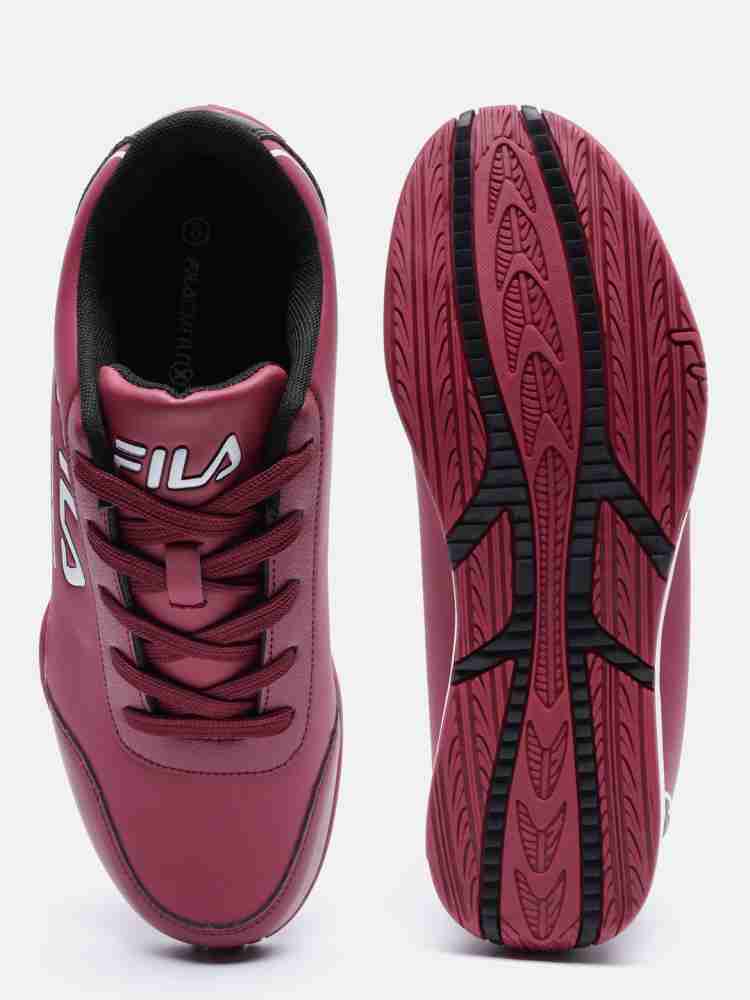 Fila cress athletic clearance shoes