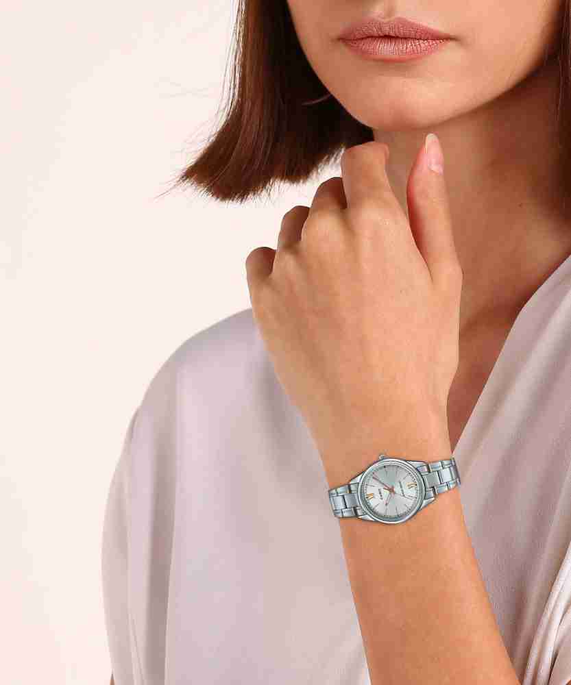 CASIO LTP-V005D-7B2UDF Enticer Lady's ( LTP-V005D-7B2UDF ) Analog Watch -  For Women - Buy CASIO LTP-V005D-7B2UDF Enticer Lady's ( LTP-V005D-7B2UDF )  Analog Watch - For Women A1679 Online at Best Prices in