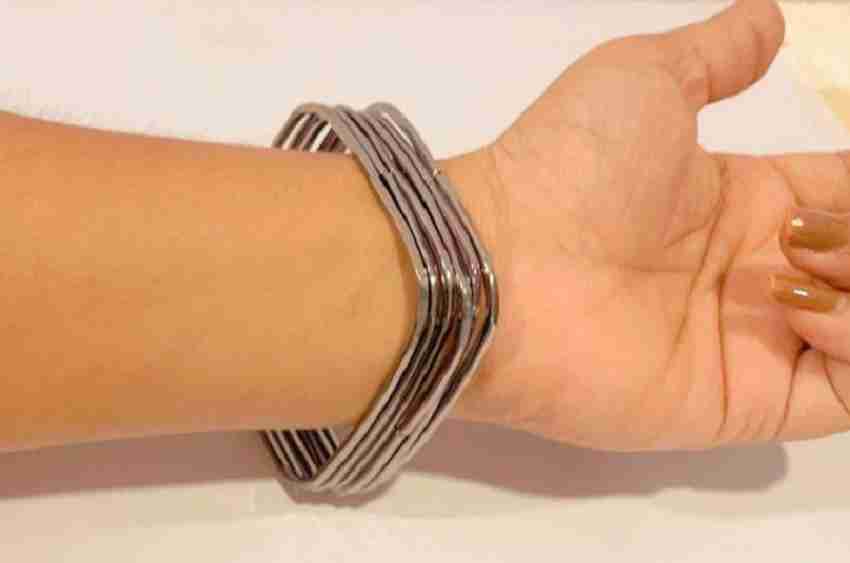Metal bangles sale flipkart