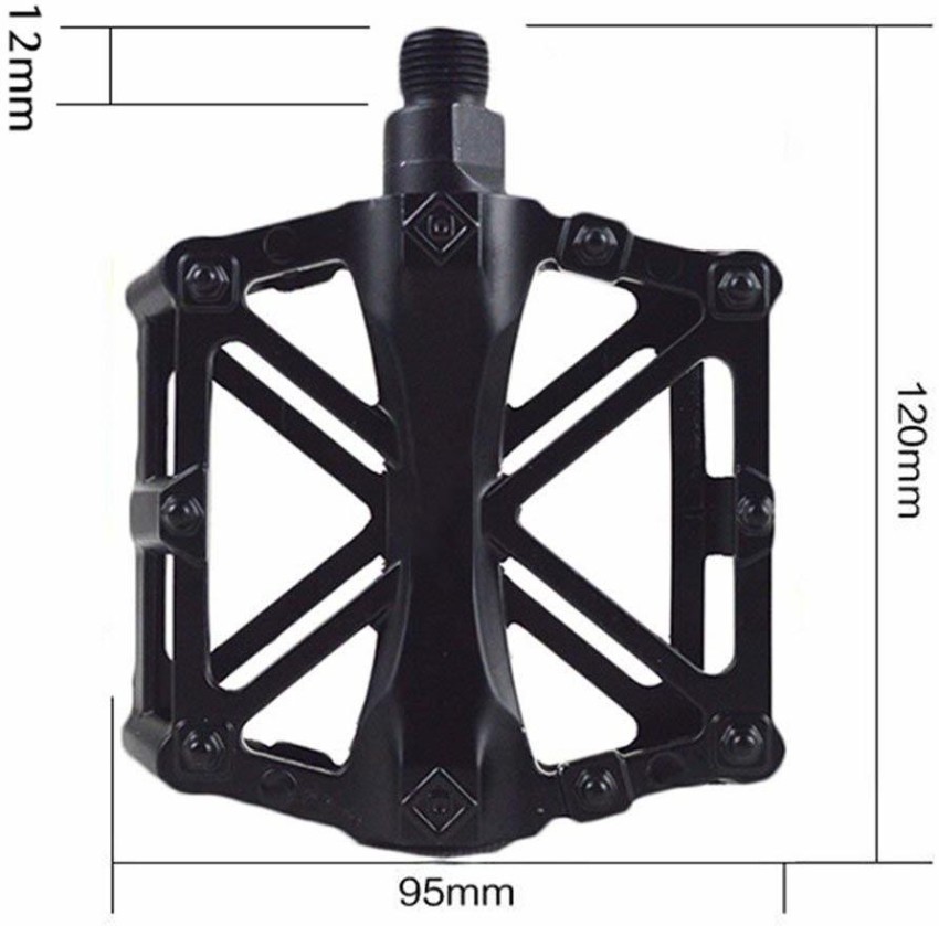 Flat pedal for clearance road bike