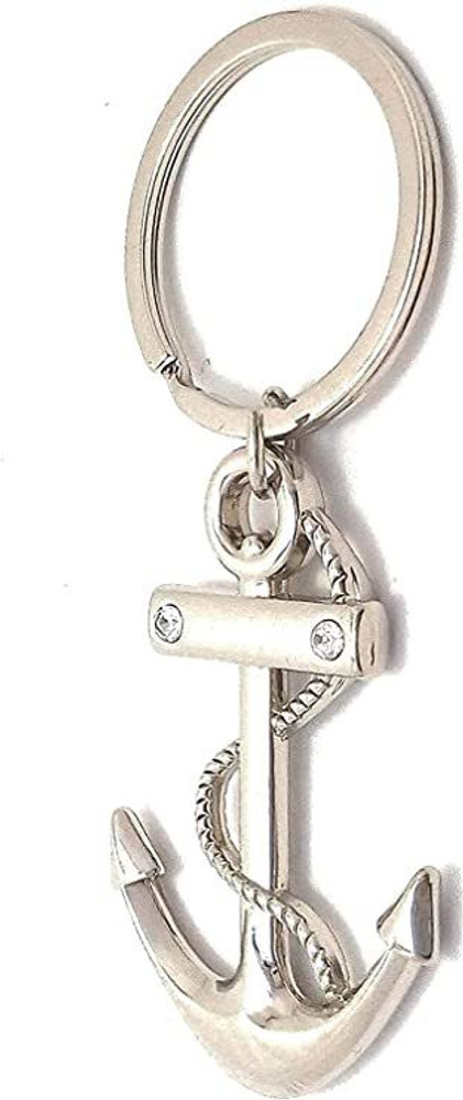 Key rings spotlight new arrivals