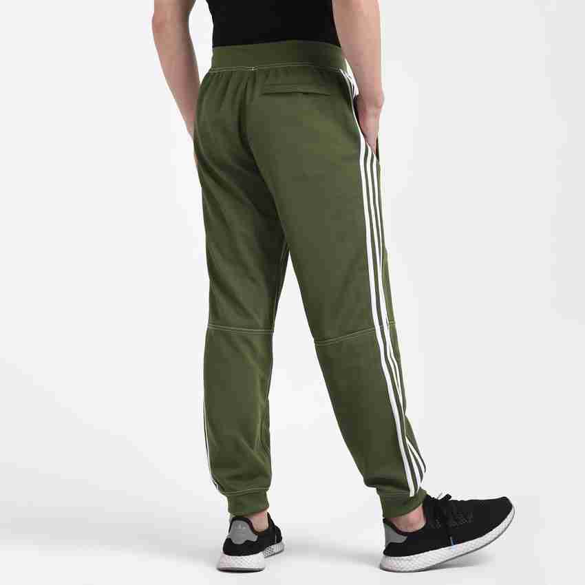 Olive green outlet adidas sweatpants