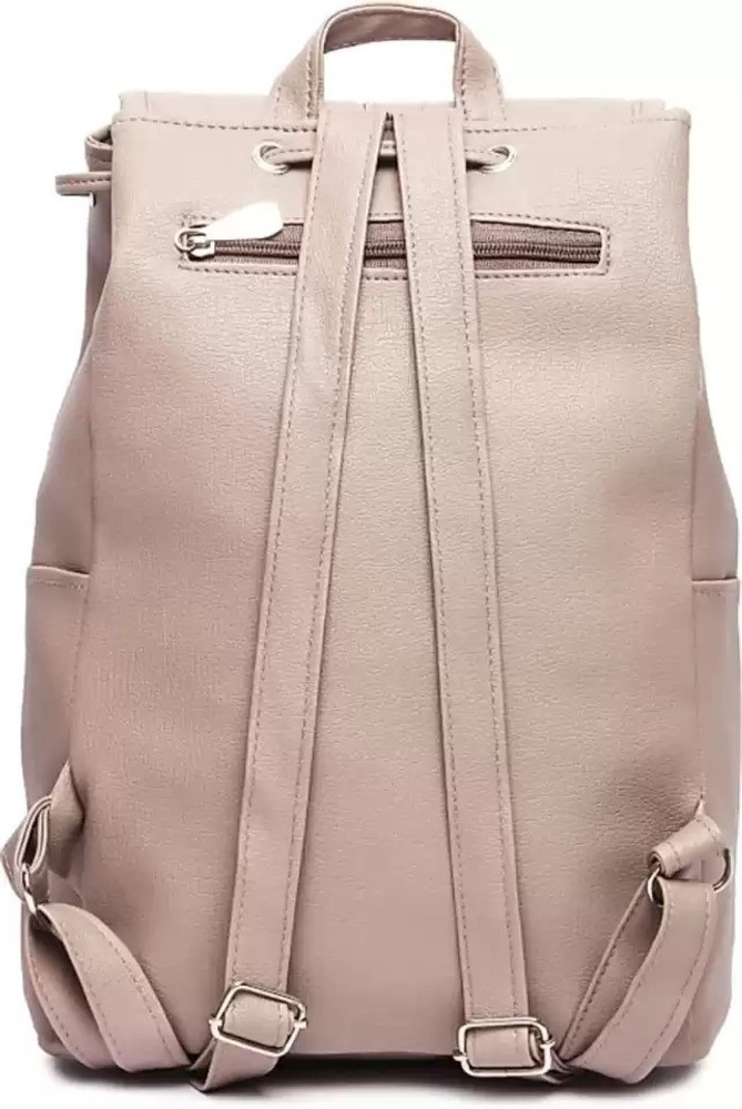Single chain backpack store