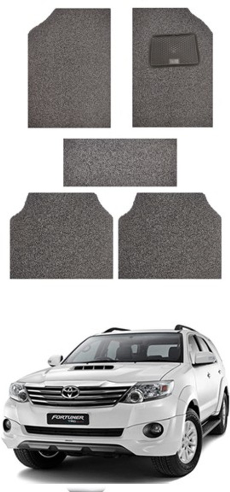Toyota fortuner online floor mats