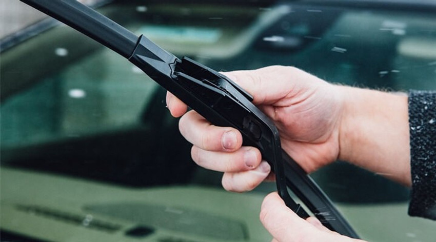 Wagon r front windshield glass discount price