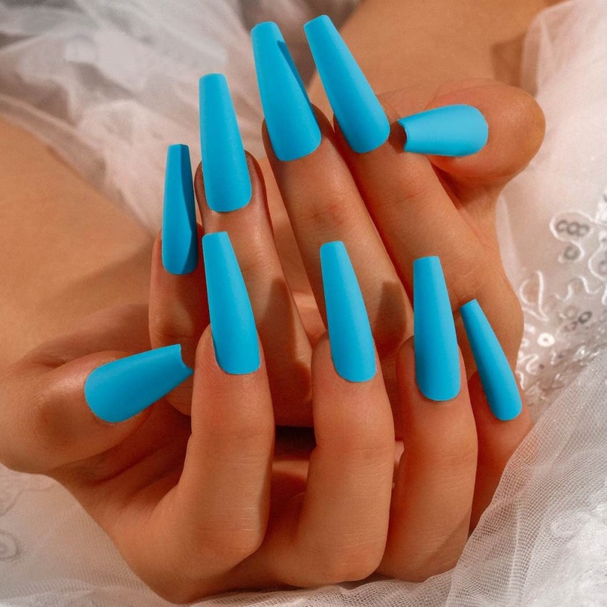 67+ Light Blue Nails That Are TOO Cute Not To Try - TheFab20s | Light blue  nails, Blue nails, Turquoise nails
