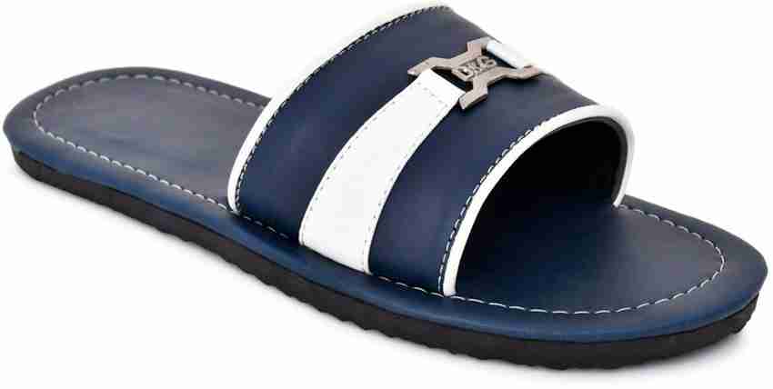 Decent sandals online