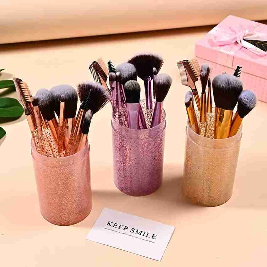 Brochas magic shop makeup cyzone