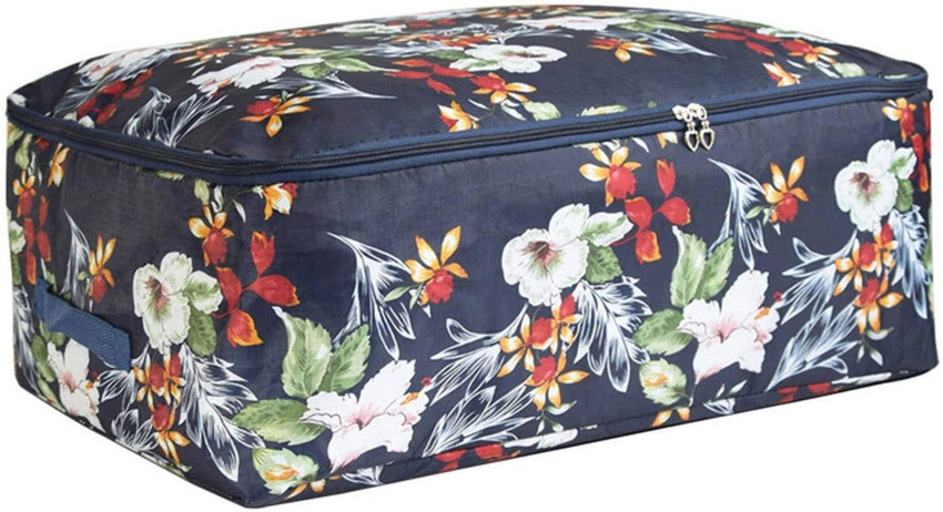 Quilt bags for storage top