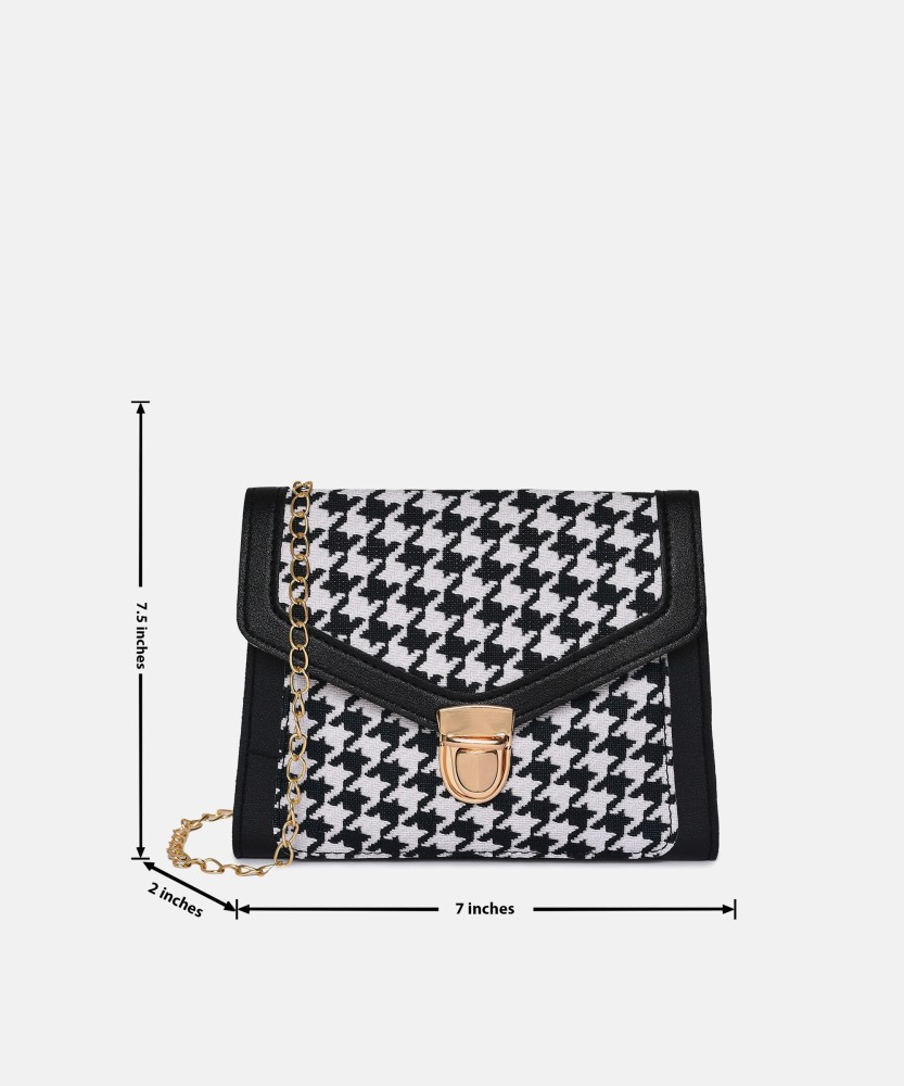 Haute Sauce Black Textured Structured Sling Bag with Chain Strap: Buy Haute  Sauce Black Textured Structured Sling Bag with Chain Strap Online at Best  Price in India