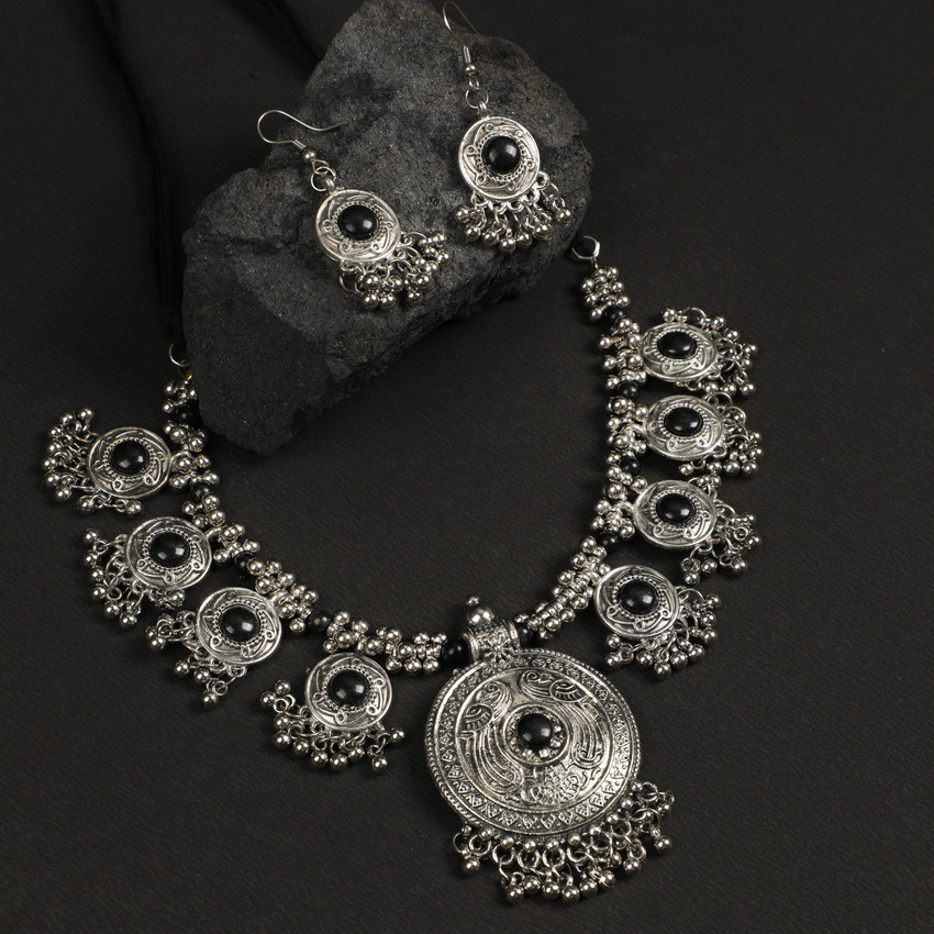 Victoria s Den Sterling Silver Silver Silver Black Jewellery Set