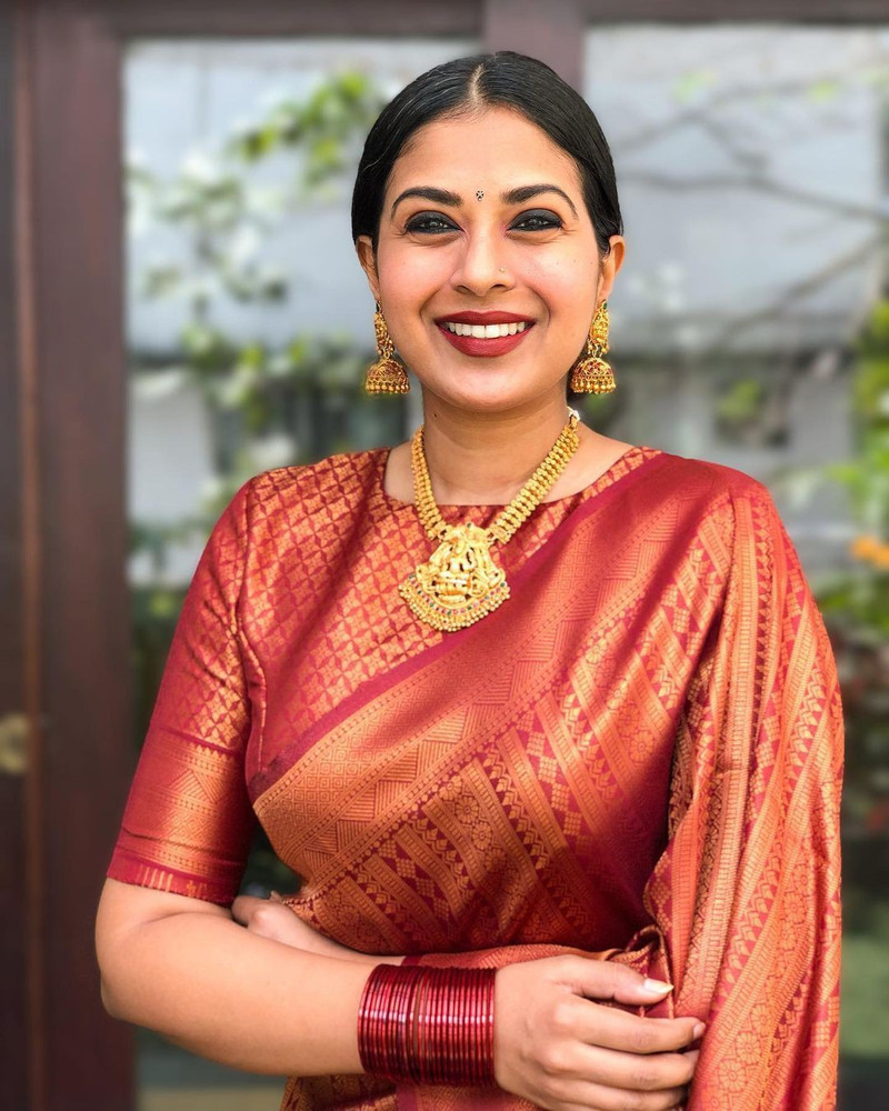 Best kanjeevaram on sale sarees online