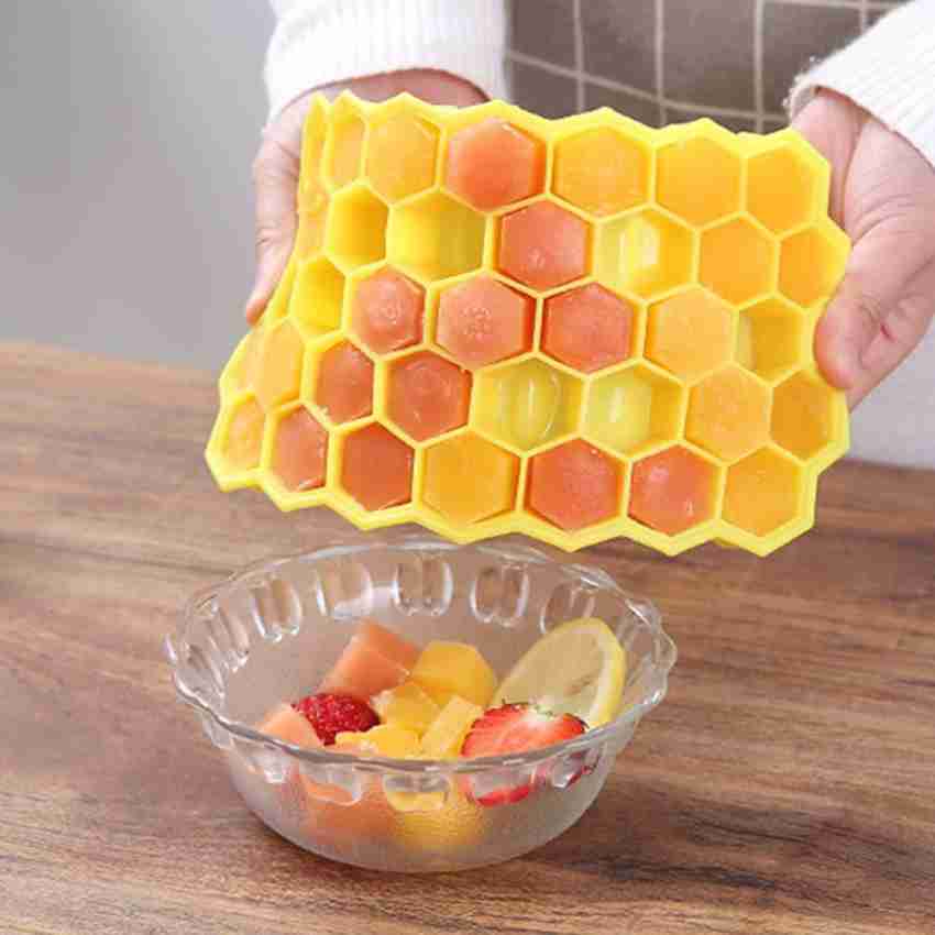 https://rukminim2.flixcart.com/image/850/1000/l29c9e80/ice-cube-tray/7/s/9/37-honeycomb-ice-cube-trays-silicone-ice-mould-easy-release-original-imagdn7dkgtgfvtq.jpeg?q=20