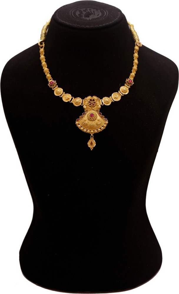sree kumaran thangamaligai NK006 Princess Yellow Gold Precious Necklace Price in India Buy sree kumaran thangamaligai NK006 Princess Yellow Gold Precious Necklace online at Flipkart