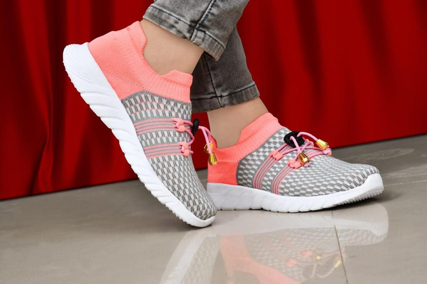 Flexible gym shoes sales