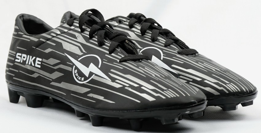 Football deals shoes spikes