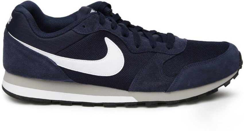 Nike md runner 2 navy blue hotsell