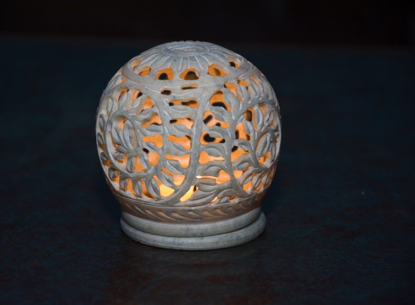 SHILPLOOM Handcrafted marvel flower design T-light holder Marble